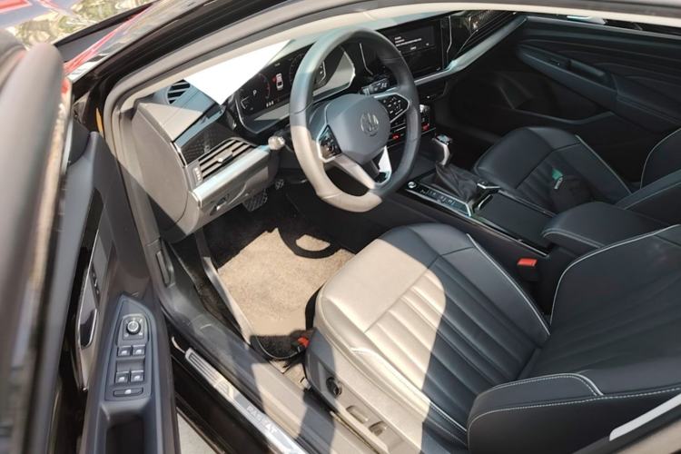 Used Volkswagen Passat 2023 Revised 330TSI Starry Elite Edition Driver Seat