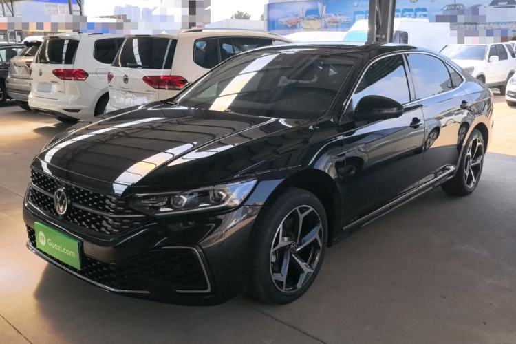 Used Volkswagen Passat 2023 Restyled 330TSI Starry Luxury Edition Guazi used car, China used car export, Used car for sale, Used  cars, Cheapest cars for sale
