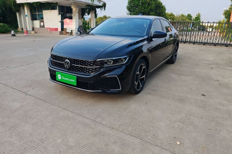 Ojetý Volkswagen Passat 2023 Restyled 330TSI Starry Luxury Edition Guazi used car, China used car export, Used car for sale, Used cars, Cheapest cars for sale