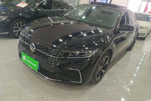 Used Volkswagen Passat 2023 330TSI Starry Elite Edition
