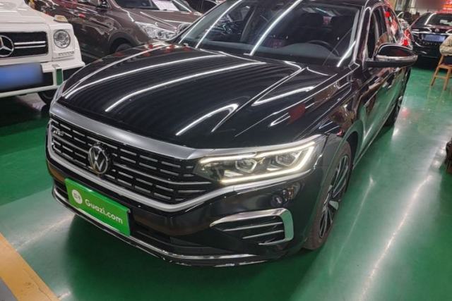 Used Volkswagen Passat 2023 Revised 380TSI Luxury Edition