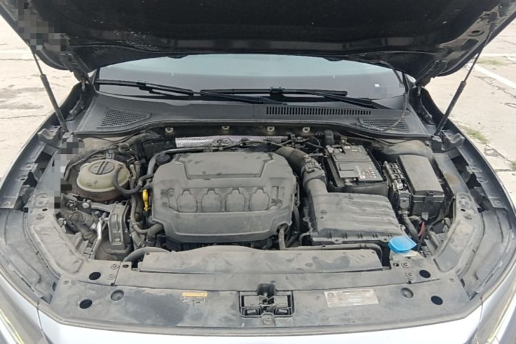 Used Volkswagen Passat 2023 Revised 330TSI Elite Edition Engine Bay