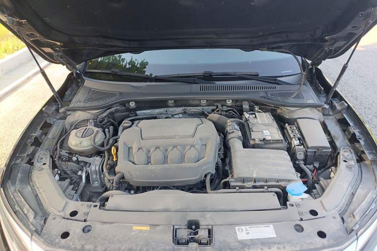 Used Volkswagen Passat 2023 330TSI Elite Edition Engine Bay