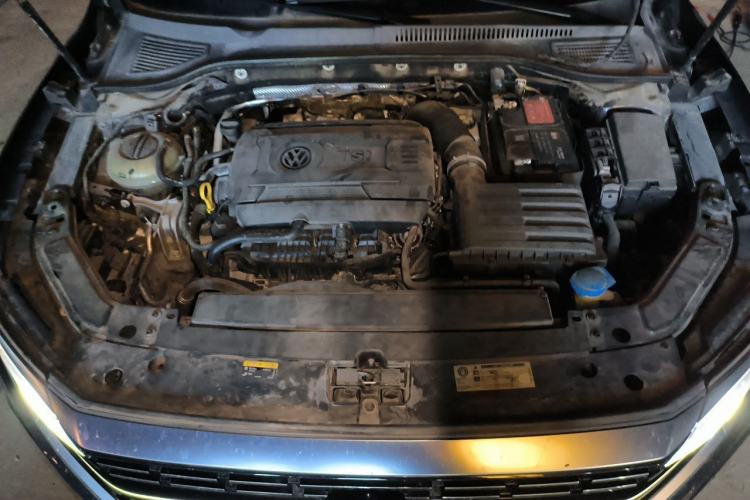 Used Volkswagen Passat 2023 380TSI Luxury Edition Engine Bay