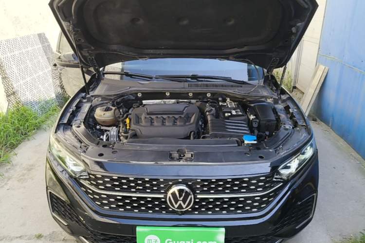 Used Volkswagen Passat 2023 Restyled 330TSI Starry Luxury Edition Engine Bay