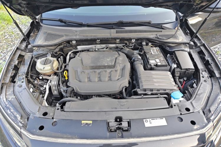 Used Volkswagen Passat 2023 330TSI Starry Elite Edition Engine Bay