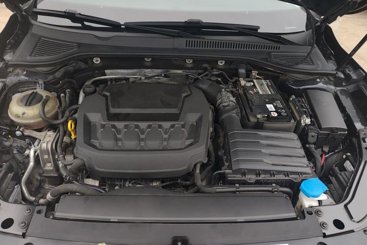 Used Volkswagen Passat 2023 Revised 330TSI Starry Elite Edition Engine Bay