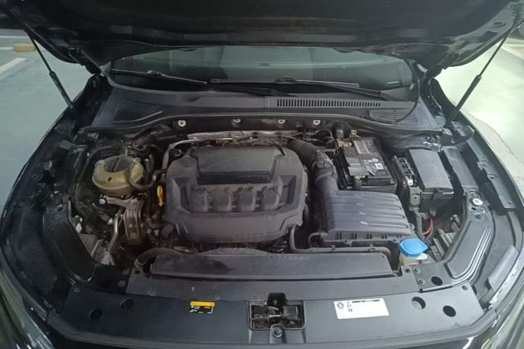 Used Volkswagen Passat 2023 330TSI Starry Elite Edition Engine Bay
