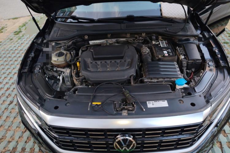 Used Volkswagen Passat 2023 Revised 330TSI Elite Edition Engine Bay