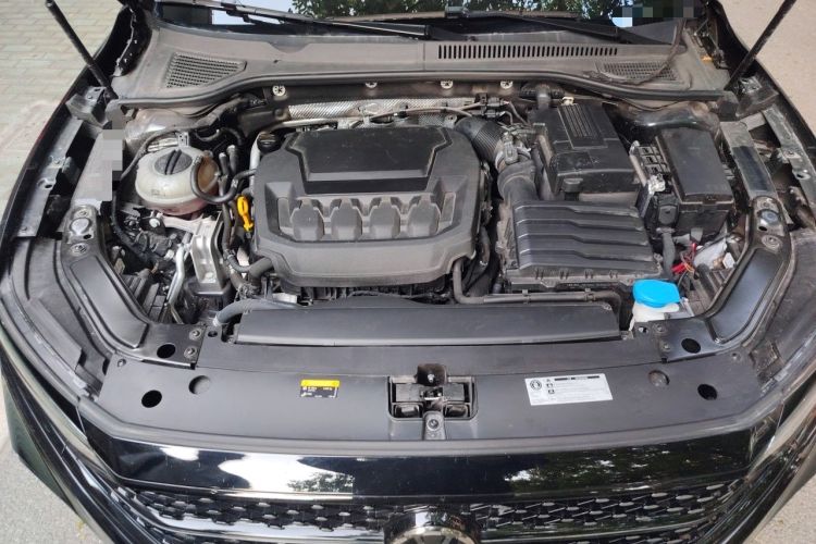 Used Volkswagen Passat 2023 Revised 330TSI Elite Edition Engine Bay