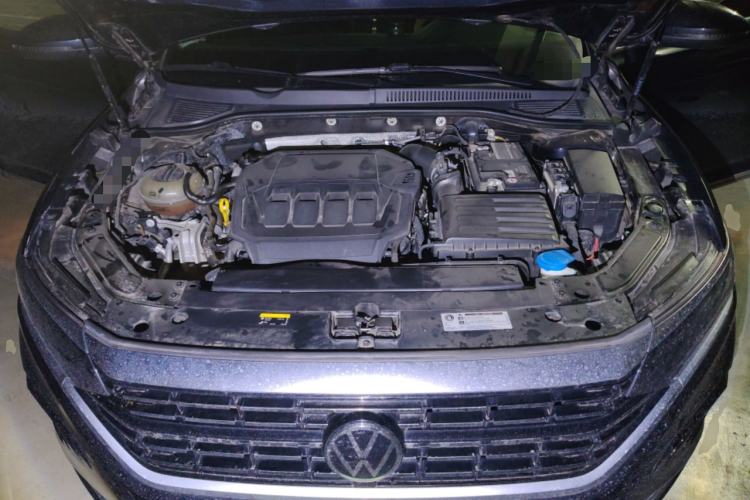 Used Volkswagen Passat 2023 330TSI Elite Edition Engine Bay