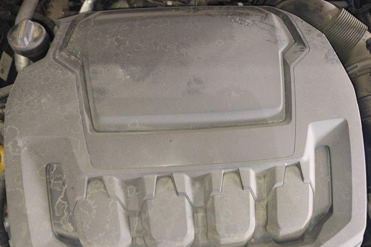 Used Volkswagen Passat 2023 Revised 330TSI Elite Edition Engine Bay