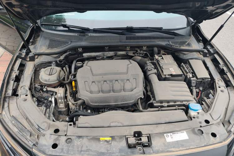 Used Volkswagen Passat 2023 330TSI Starry Elite Edition Engine Bay