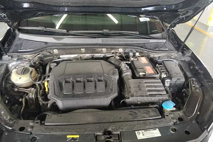 Used Volkswagen Passat 2023 330TSI Starry Luxury Edition Engine Bay