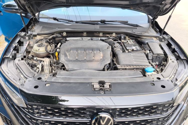 Used Volkswagen Passat 2023 330TSI Starry Luxury Edition Engine Bay