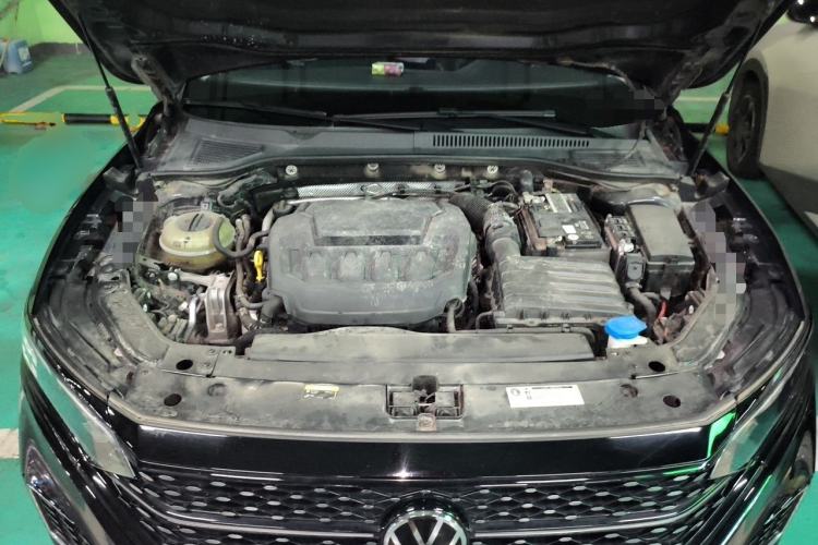 Used Volkswagen Passat 2023 330TSI Starry Luxury Edition Engine Bay