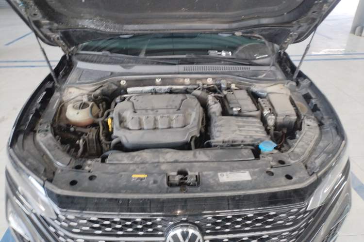 Used Volkswagen Passat 2023 Revised 330TSI Starry Elite Edition Engine Bay