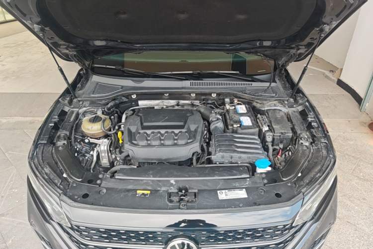 Used Volkswagen Passat 2023 Restyled 330TSI Starry Luxury Edition Engine Bay