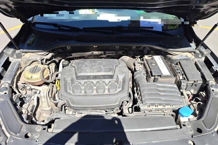 Used Volkswagen Passat 2023 Facelift 330TSI Luxury Edition Engine Bay