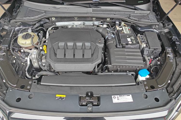Used Volkswagen Passat 2023 330TSI Starry Luxury Edition Engine Bay