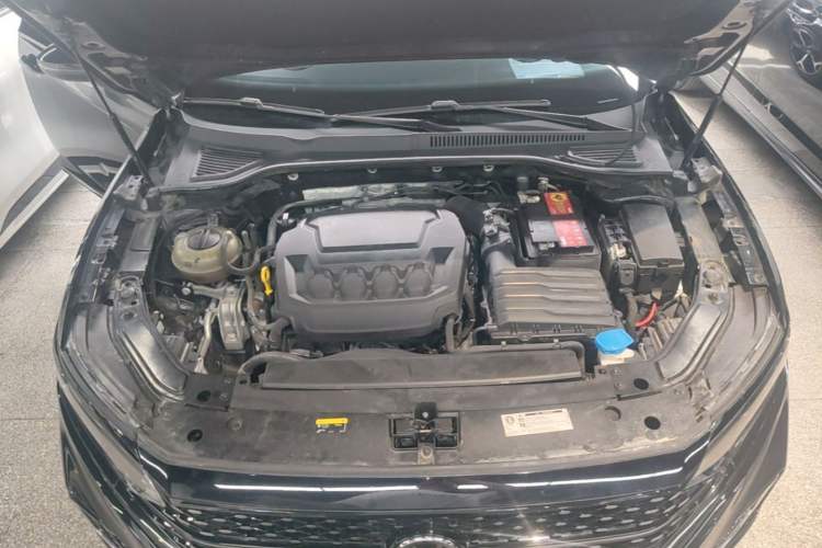 Used Volkswagen Passat 2023 Revised 330TSI Starry Elite Edition Engine Bay