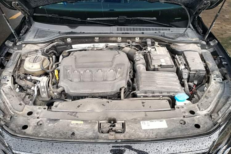 Used Volkswagen Passat 2023 Revised 330TSI Starry Elite Edition Engine Bay