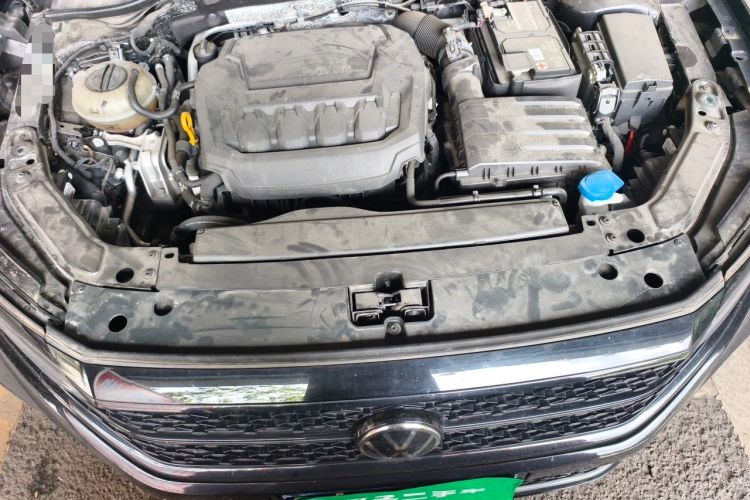 Used Volkswagen Passat 2023 Revised 330TSI Elite Edition Engine Bay