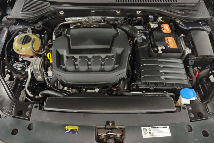 Used Volkswagen Passat 2023 Revised 330TSI Starry Elite Edition Engine Bay