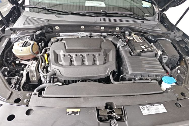 Used Volkswagen Passat 2023 Restyled 330TSI Starry Luxury Edition Engine Bay