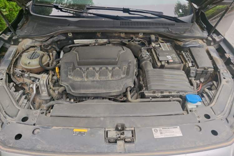 Used Volkswagen Passat 2023 Revised 330TSI Elite Edition Engine Bay