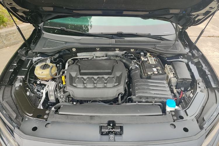 Used Volkswagen Passat 2023 Revised 330TSI Starry Elite Edition Engine Bay