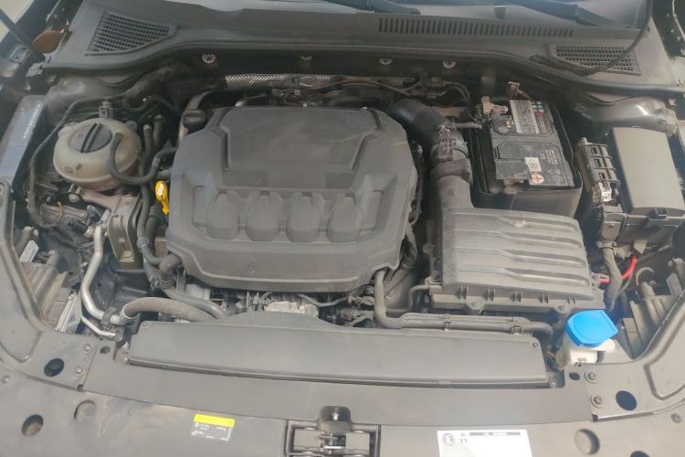 Used Volkswagen Passat 2023 Revised 330TSI Starry Elite Edition Engine Bay