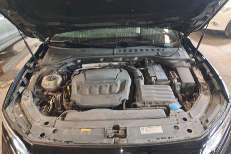 Used Volkswagen Passat 2023 Restyled 330TSI Starry Luxury Edition Engine Bay