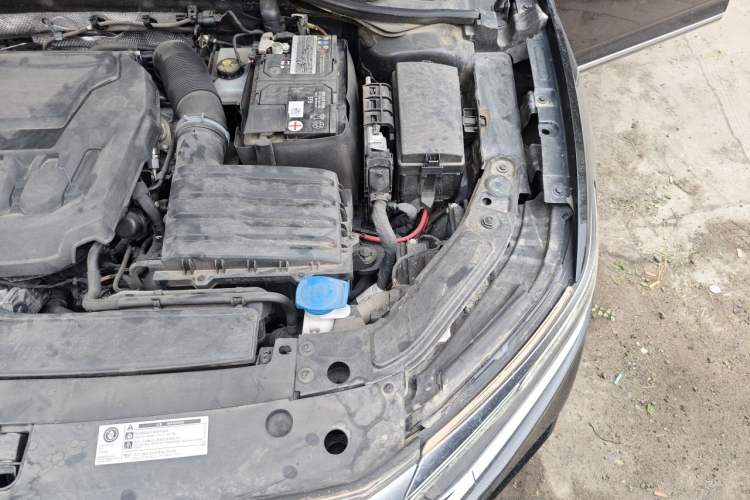 Used Volkswagen Passat 2023 Revised 380TSI Luxury Edition Engine Bay Left