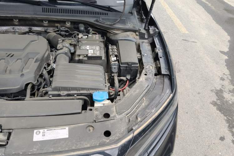 Used Volkswagen Passat 2023 Revised 330TSI Starry Elite Edition Engine Bay Left