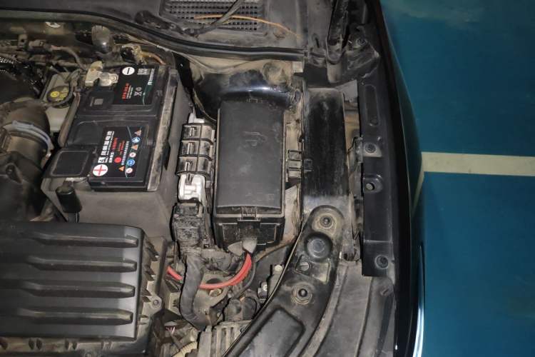 Used Volkswagen Passat 2023 330TSI Starry Elite Edition Engine Bay Left