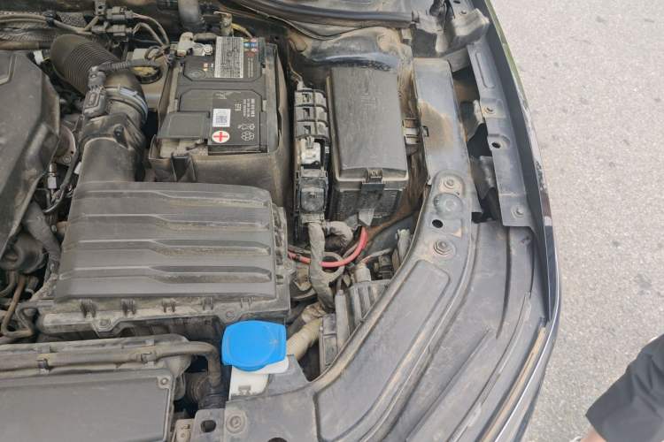 Used Volkswagen Passat 2023 Revised 330TSI Elite Edition Engine Bay Left