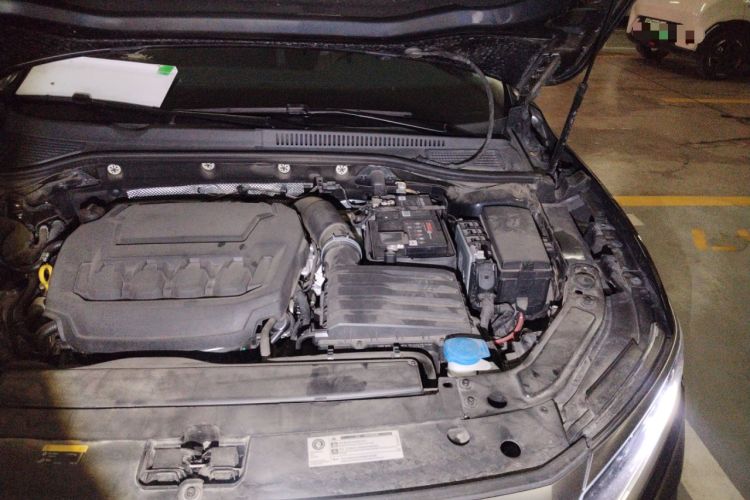 Used Volkswagen Passat 2023 Revised 380TSI Luxury Edition Engine Bay Left