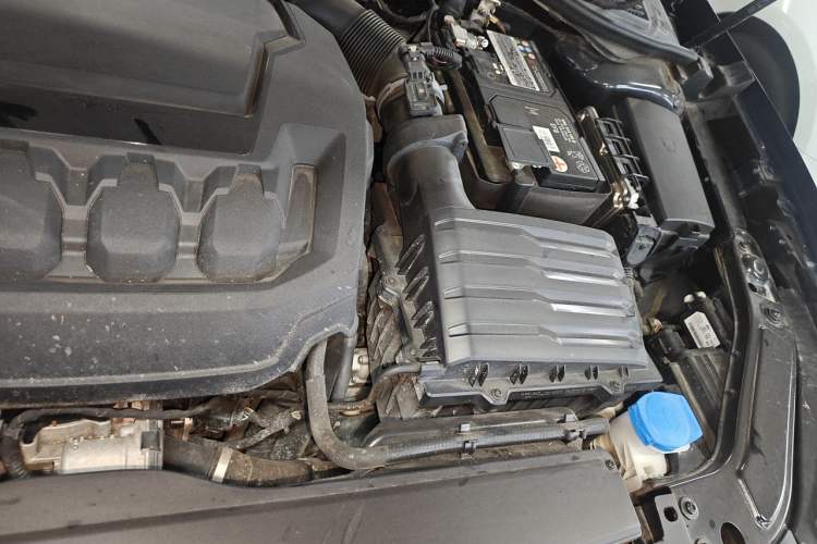 Used Volkswagen Passat 2023 330TSI Starry Elite Edition Engine Bay Left