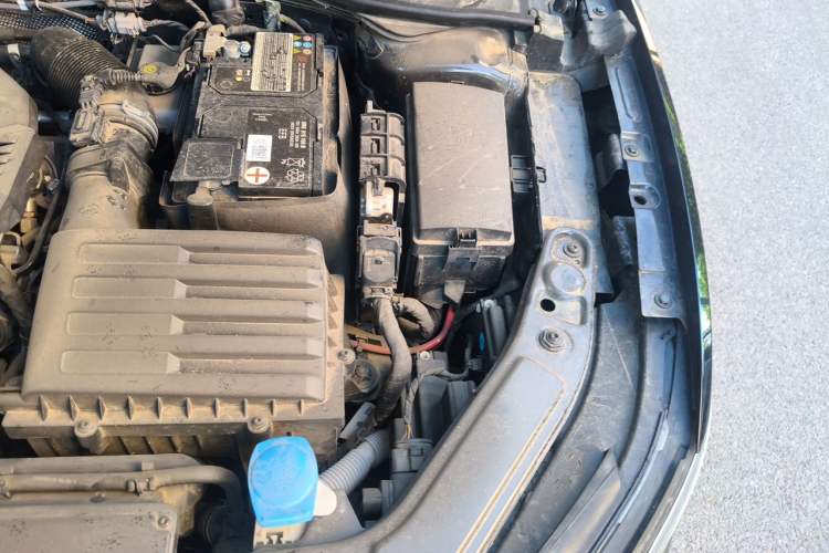 Used Volkswagen Passat 2023 330TSI Prestige Edition Engine Bay Left