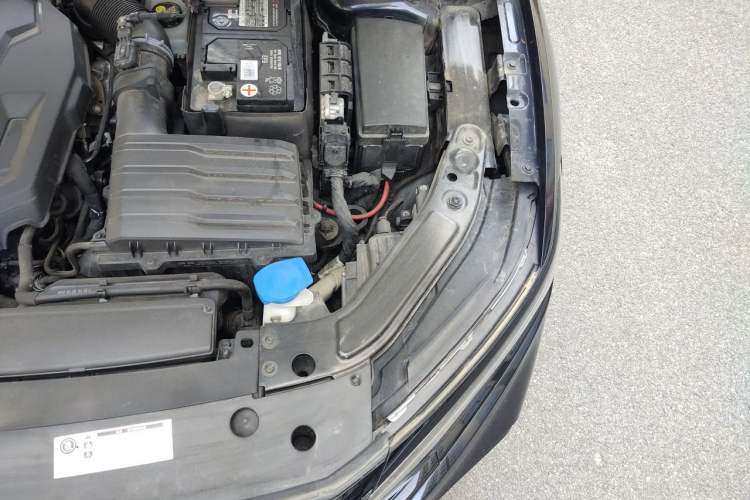 Used Volkswagen Passat 2023 Revised 330TSI Starry Elite Edition Engine Bay Left