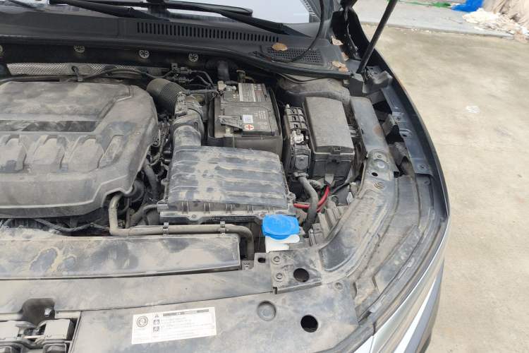 Used Volkswagen Passat 2023 Revised 330TSI Elite Edition Engine Bay Left