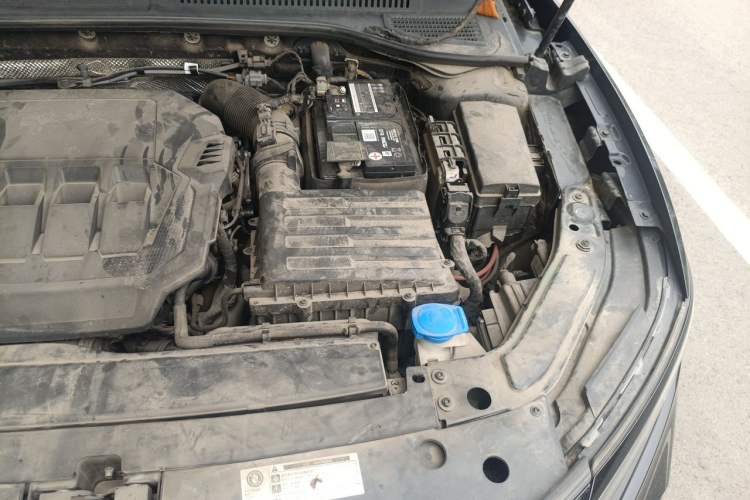 Used Volkswagen Passat 2023 330TSI Starry Elite Edition Engine Bay Left