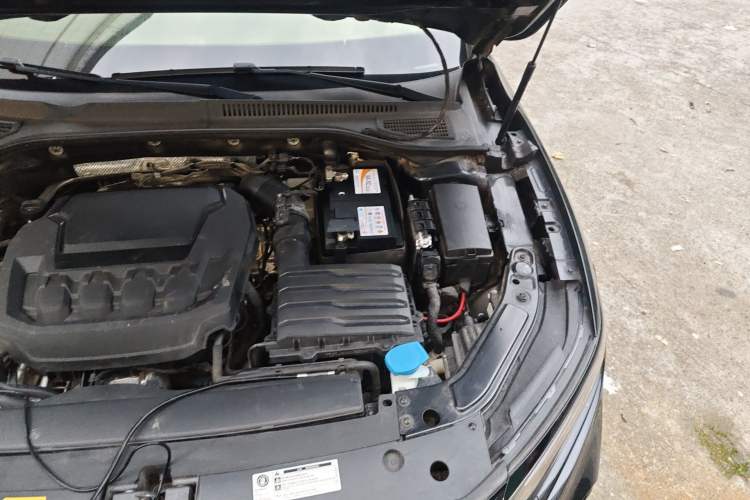 Used Volkswagen Passat 2023 Revised 330TSI Starry Elite Edition Engine Bay Left