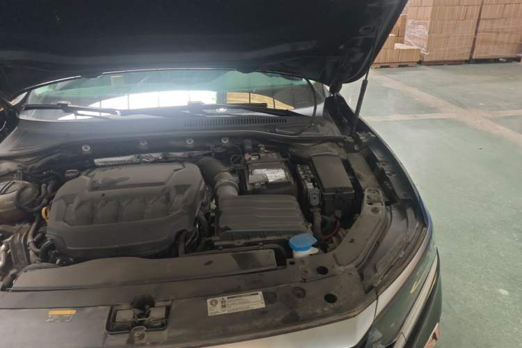 Used Volkswagen Passat 2023 Revised 380TSI Luxury Edition Engine Bay Left