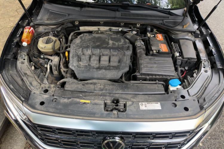 Used Volkswagen Passat 2023 330TSI Elite Edition Engine Bay