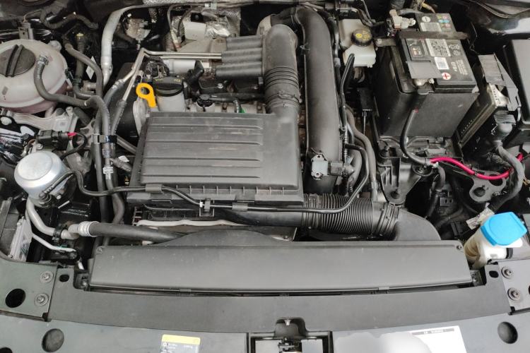 Used Volkswagen Passat 2023 Revised Version 280TSI Business Edition Engine Bay