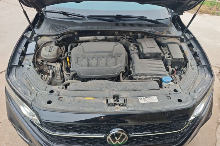 Used Volkswagen Passat 2023 330TSI Starry Luxury Edition Engine Bay