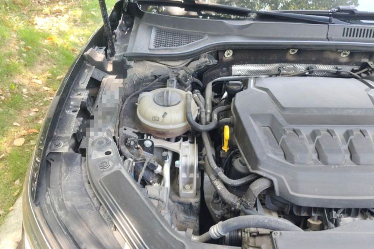 Used Volkswagen Passat 2023 Facelift 330TSI Prestige Edition Engine Bay Right