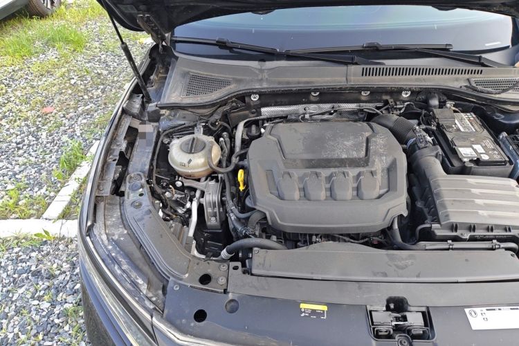 Used Volkswagen Passat 2023 330TSI Starry Elite Edition Engine Bay Right